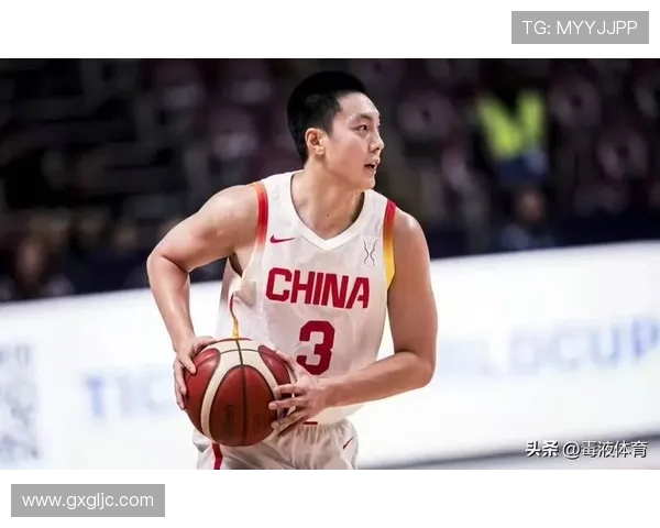 胡明轩率队再掀篮球激情风暴展现年轻力量与团队荣耀 胡明轩率队再掀篮球激情风暴展现年轻力量与团队荣耀