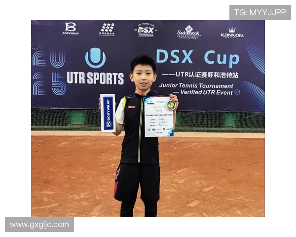 上海网球队的拼搏之路：世锦赛背后的故事与荣耀