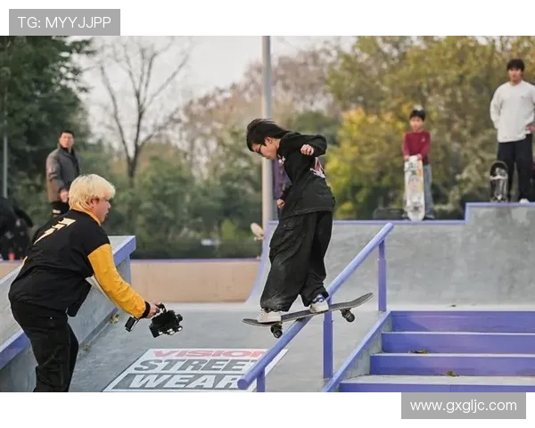 重庆滑板队在全国滑板灵活性排行榜中荣登第九名展现出色实力与潜力