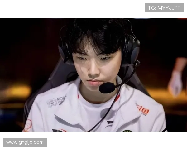 Chovy中单崛起之路：从青涩新秀到全球顶级选手的蜕变与成就