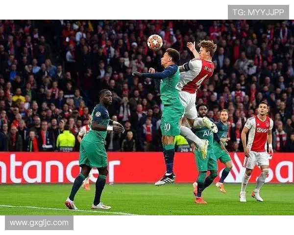 尤文图斯与热刺激战成平局赛果引发球迷热议与期待 尤文图斯与热刺激战成平局赛果引发球迷热议与期待